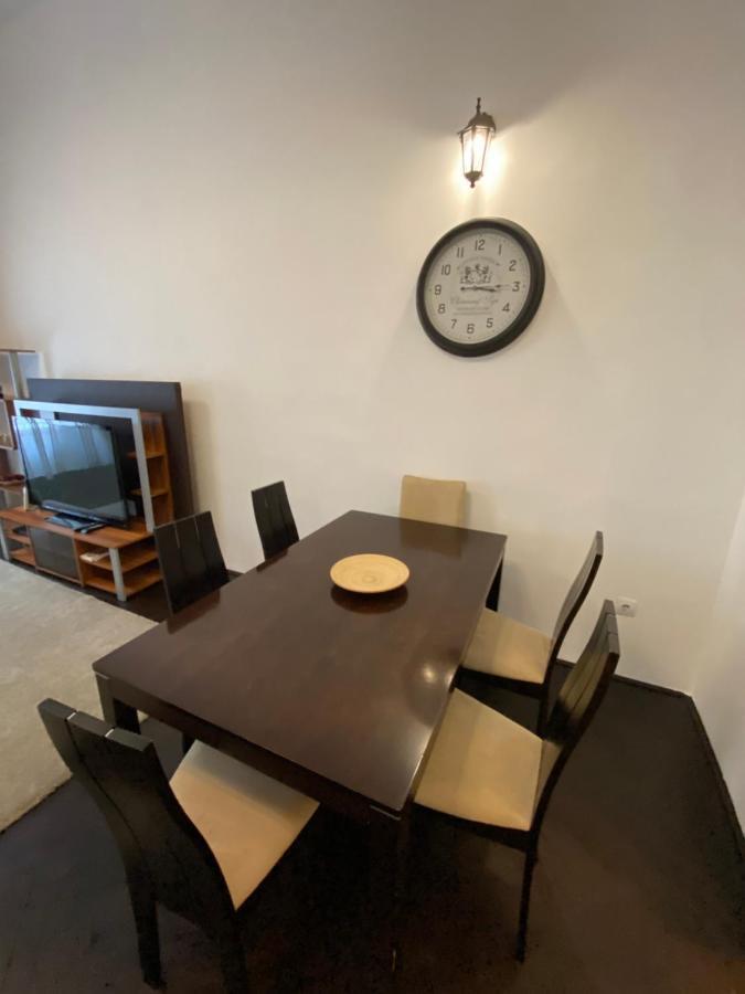 Best Location In The Heart Of The City, 2 Bedrooms, 2 Bathrooms Boedapest Buitenkant foto